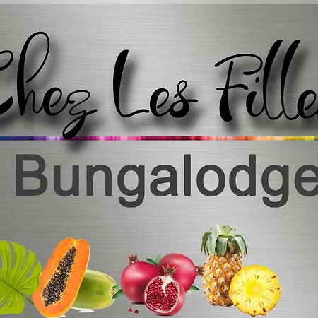 Chez Les Filles - Bungalodge Petite Île Zewnętrze zdjęcie